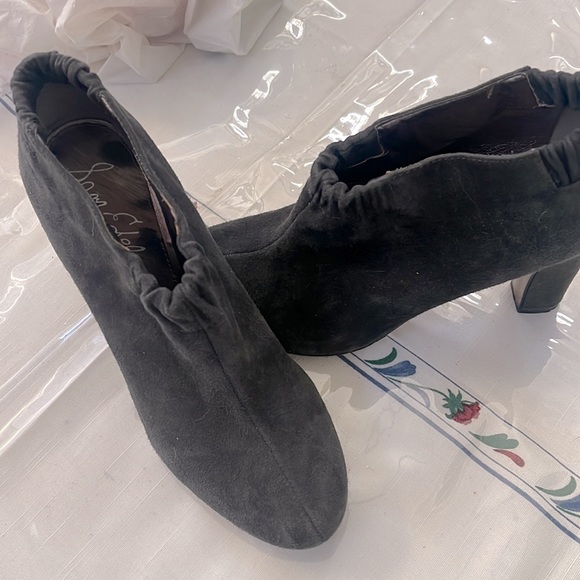 SAM EDELMAN GREY SUEDES THREE IN HEEL NEW NEVER WORN🎉pricedrop - Picture 2 of 11